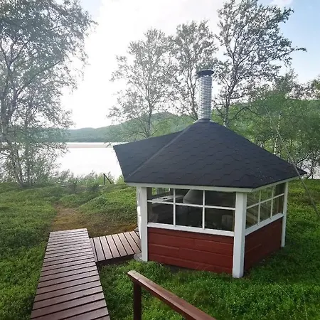 Annin Moekki Tenojoen Rannalla * Nuorgam